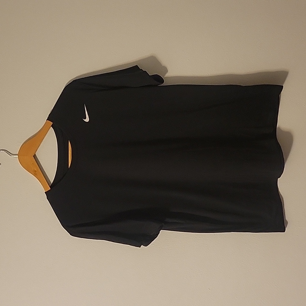 Nike Dri-Fit T-Shirt (Black) Size XL